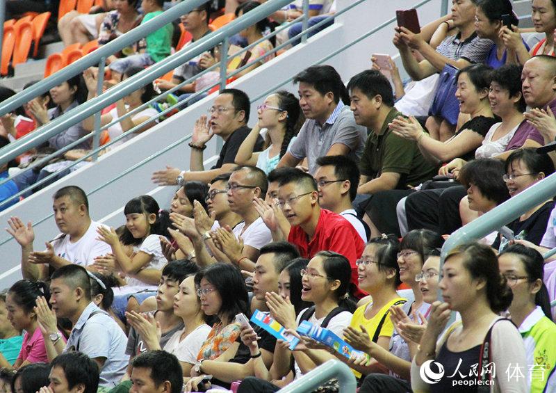 九游体育下载-包含德罗巴官方宣布持续失利新规，G2引发争议！赛场气氛高涨的词条