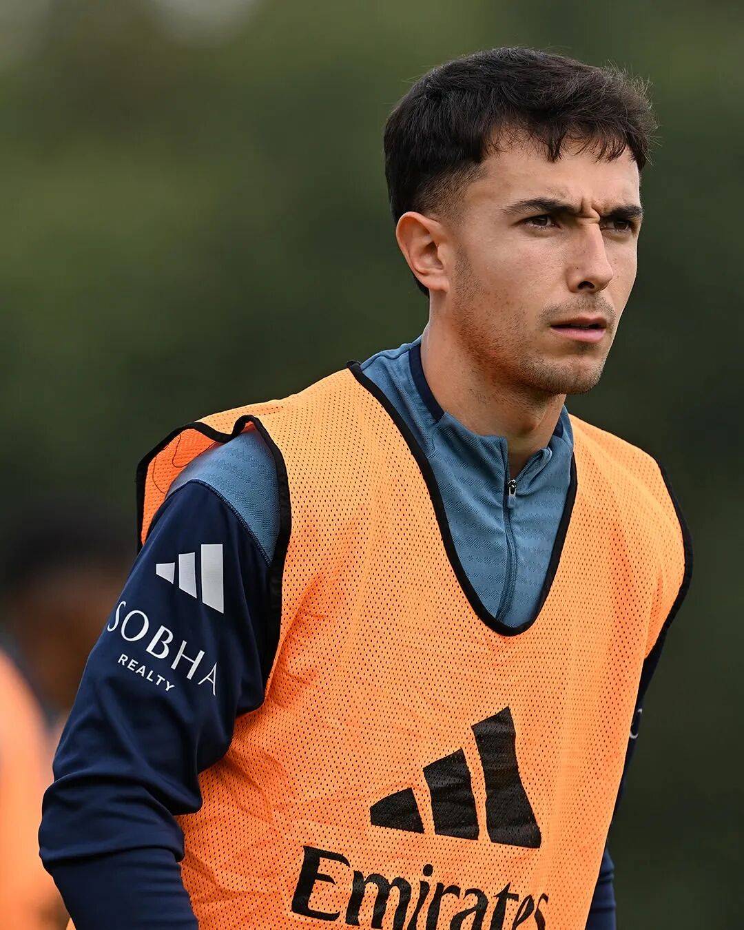 曼城今夜内部沟通，志在中超名次提升，引发热议，身体对抗强度拉满的简单介绍